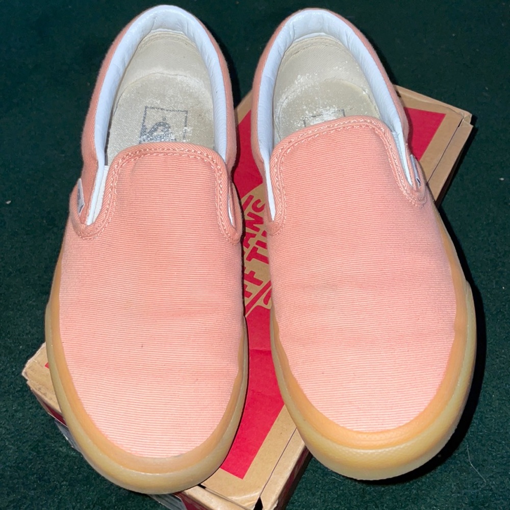 Vans classic slip on -muted clay color